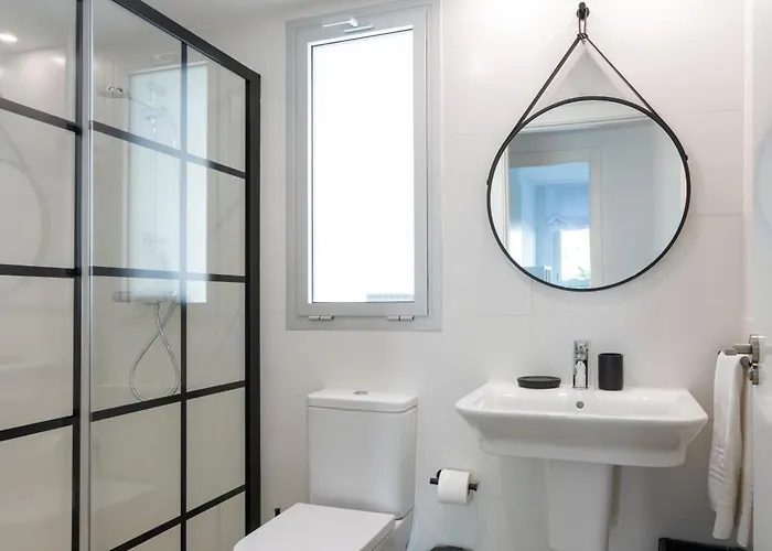 Marina Real Ii, 2 By Bookindenia