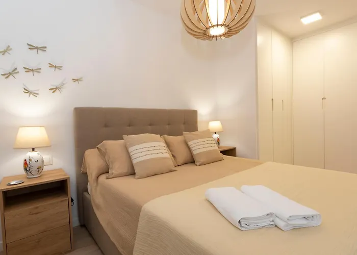 Apartment Marina Real Ii, 2 By Bookindenia *