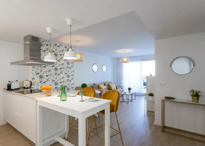 Marina Real Ii, 2 By Bookindenia